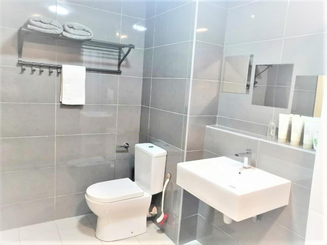 Hafiz Imperium Residence Kuantan Seaview Studio #Astrochannel #Wifi #Netflix Ngoại thất bức ảnh
